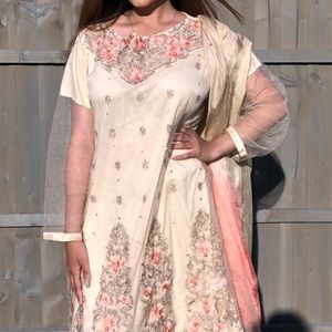 Pakistani/Indian net sleeved dress
